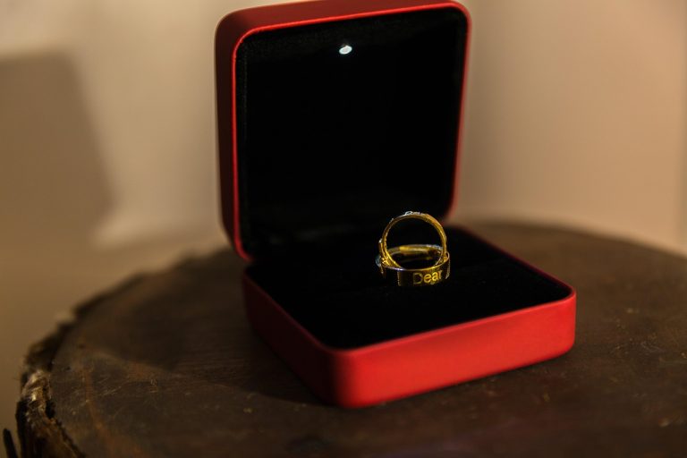 victor costache divort